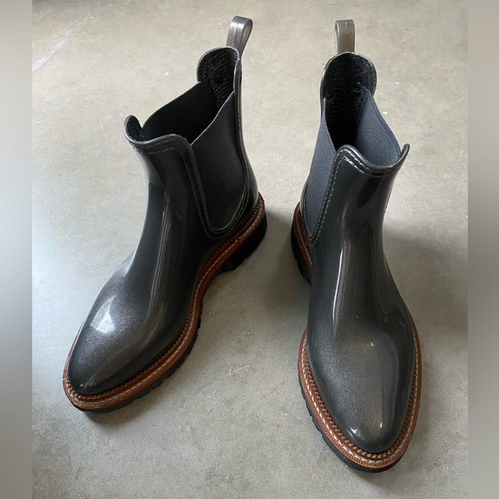 Lemon Jelly Chelsea boots rain boots.